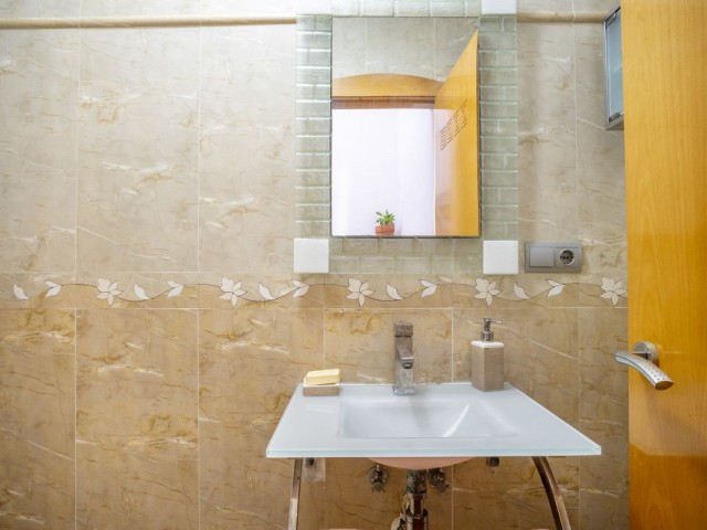 6 Soveroms Villa i Fuengirola