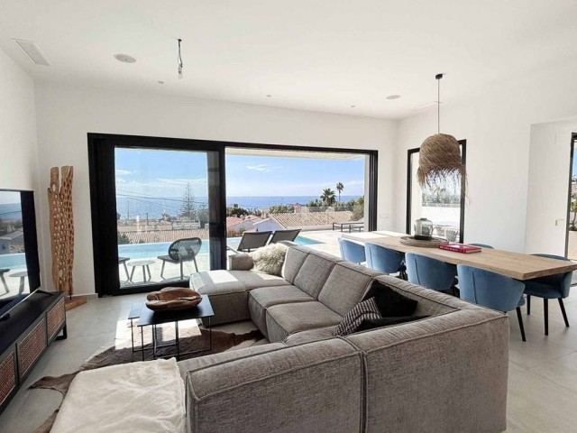 5 Slaapkamer Villa in El Chaparral