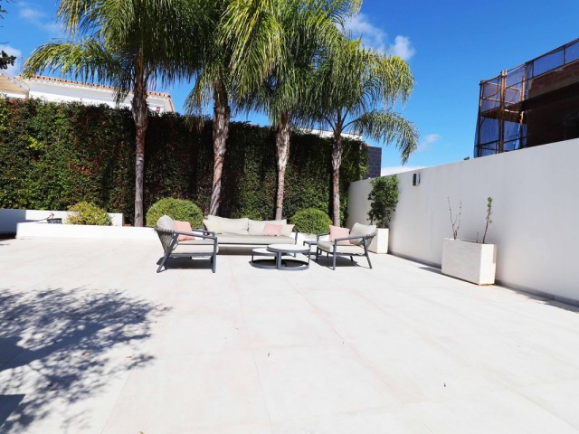 5 Slaapkamer Villa in El Chaparral