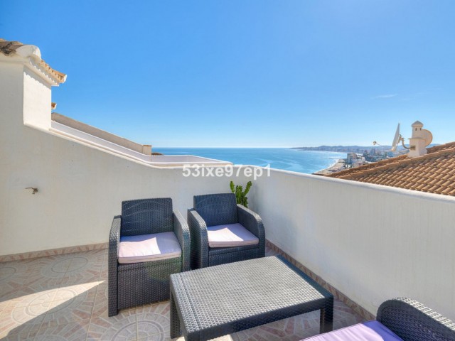 2 Makuuhuoneen Rivitalo Fuengirola