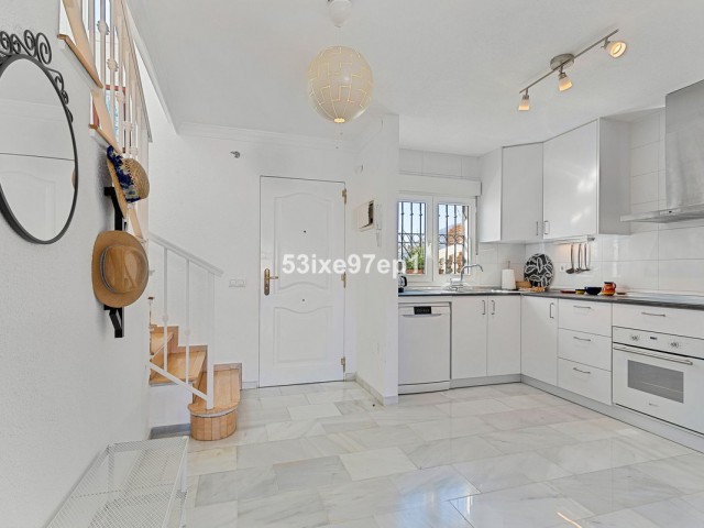 2 Makuuhuoneen Rivitalo Fuengirola