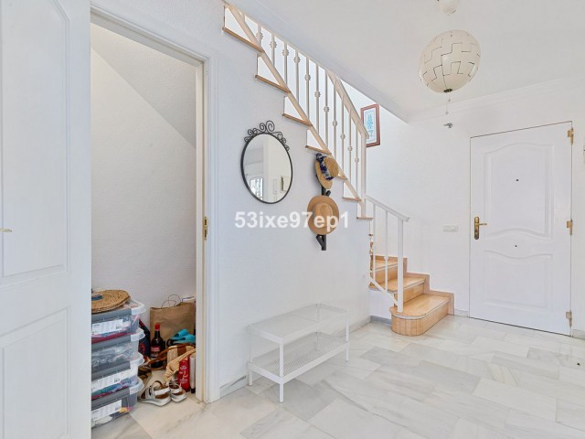 2 Makuuhuoneen Rivitalo Fuengirola