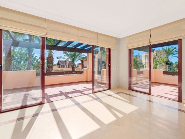 3 Bedrooms Apartment in San Pedro de Alcántara