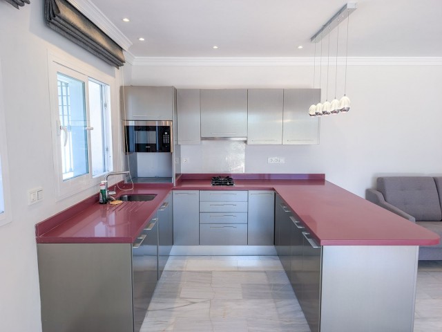 5 Sovrums Villa i Nueva Andalucía