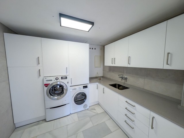 5 Sovrums Villa i Nueva Andalucía