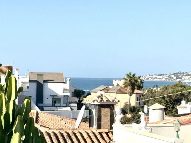 Villa, El Faro, R5189401