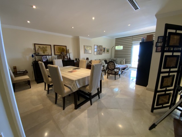 3 Slaapkamer Appartement in Río Real