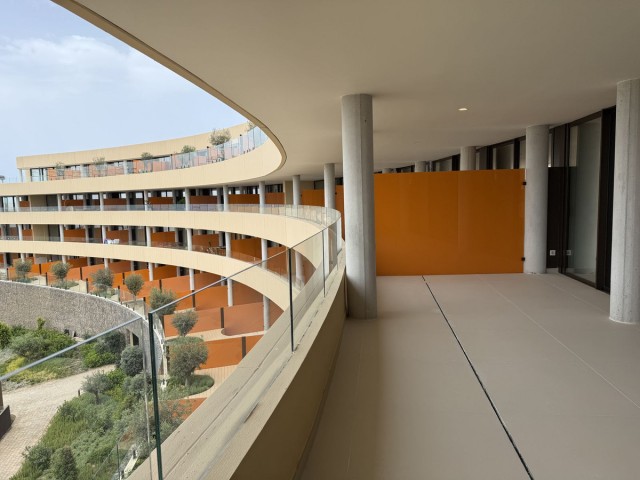 3 Bedrooms Apartment in Higueron