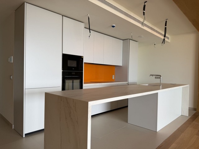 3 Bedrooms Apartment in Higueron