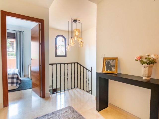 3 Bedrooms Townhouse in Estepona