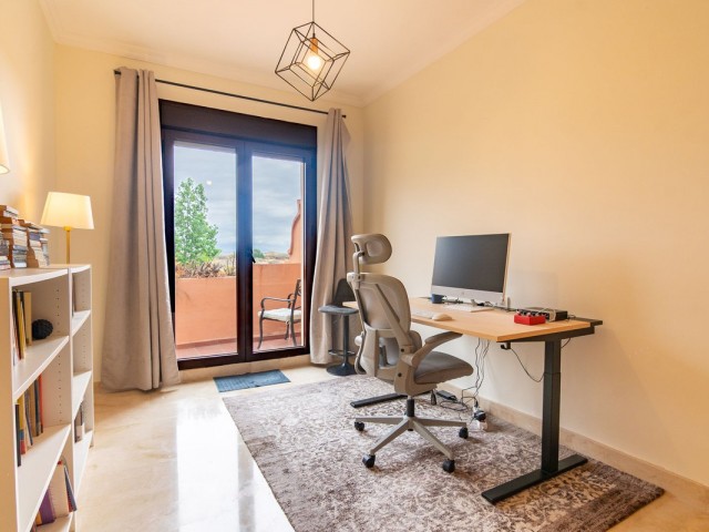 3 Bedrooms Townhouse in Estepona