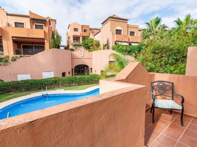 3 Bedrooms Townhouse in Estepona