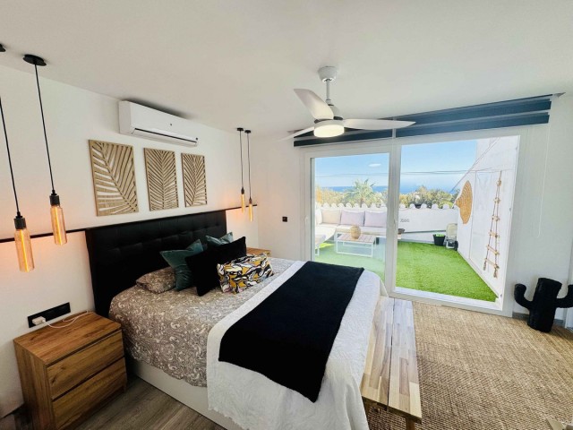 4 Bedrooms Townhouse in Calahonda