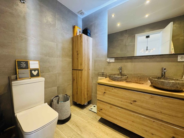 4 Bedrooms Townhouse in Calahonda