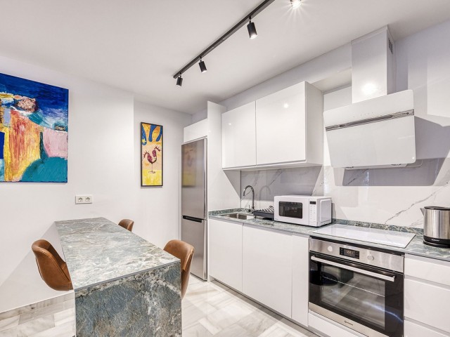 2 Bedrooms Apartment in Puerto Banús