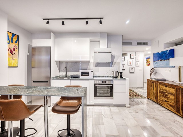 2 Bedrooms Apartment in Puerto Banús