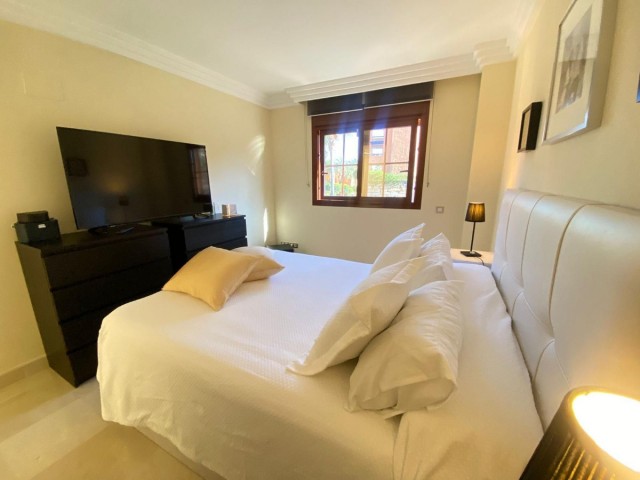 3 Bedrooms Apartment in Benahavís