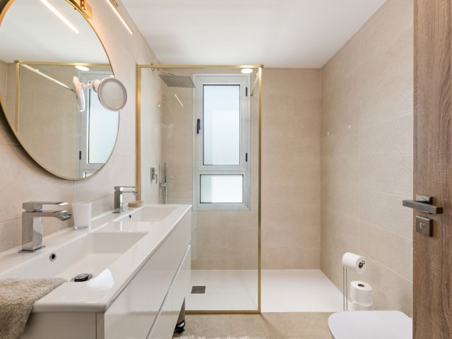 3 Soveroms Rekkehus i Estepona