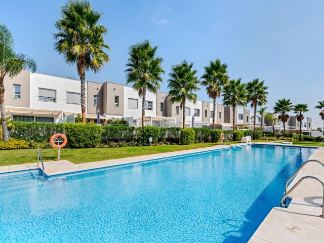 3 Soveroms Rekkehus i Estepona