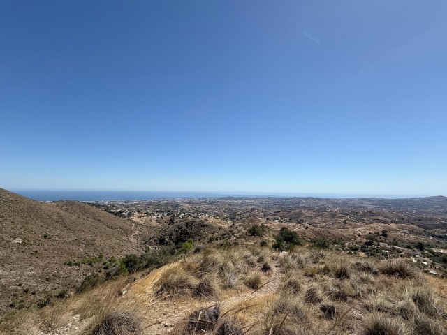  Plot in Mijas