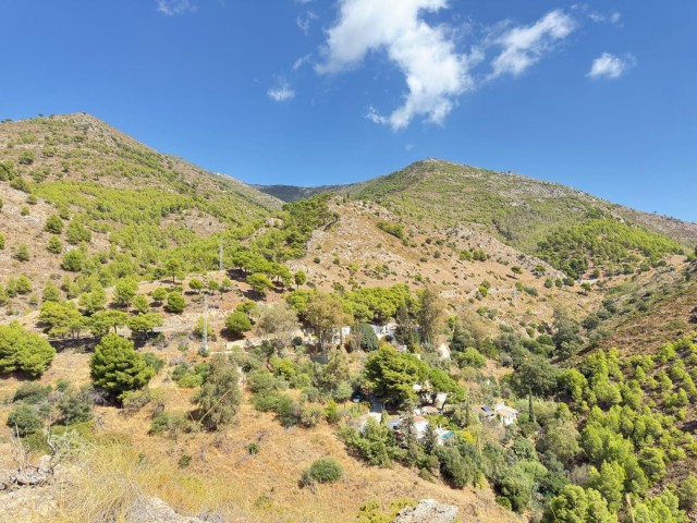  Plot in Mijas
