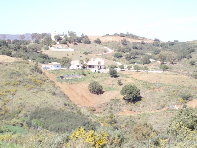  Plot in Mijas