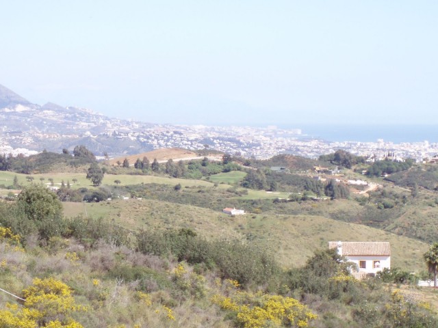  Plot in Mijas