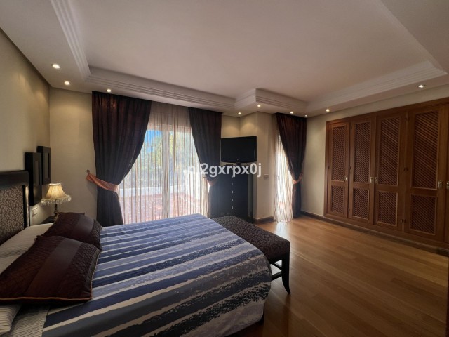 3 Bedrooms Villa in Costalita