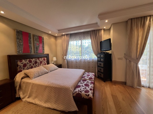 3 Bedrooms Villa in Costalita