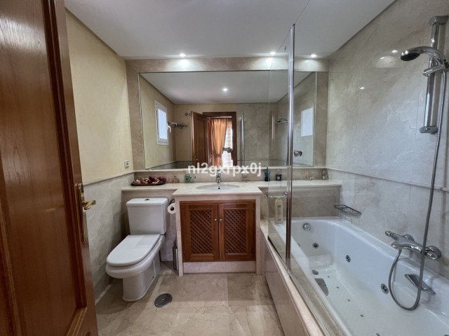 3 Bedrooms Villa in Costalita