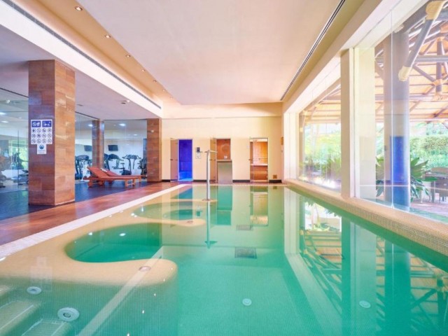 2 Makuuhuoneen Huoneisto Benahavís