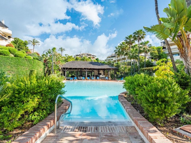 2 Makuuhuoneen Huoneisto Benahavís