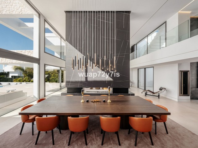 4 Makuuhuoneen Huvila Benahavís