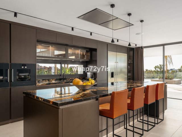 4 Makuuhuoneen Huvila Benahavís