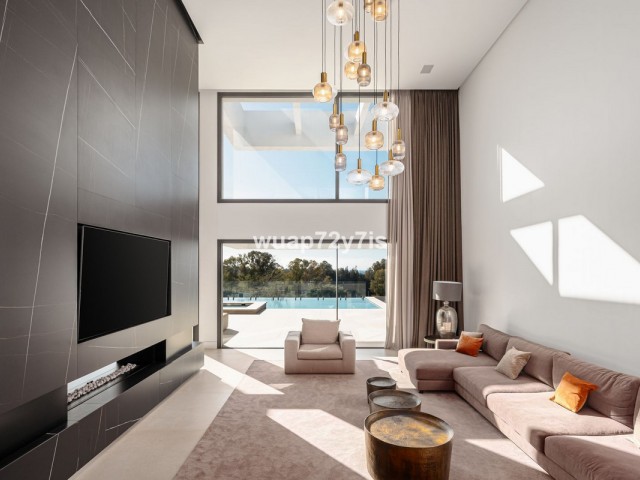 4 Makuuhuoneen Huvila Benahavís