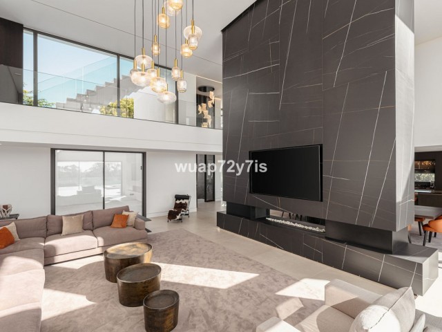 4 Makuuhuoneen Huvila Benahavís