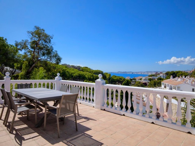 6 Soveroms Villa i Benalmadena