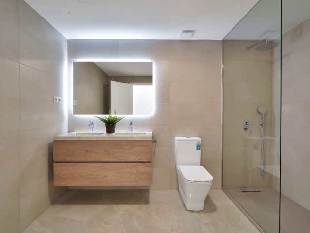 Maison mitoyenne avec 5 Chambres  à Marbella