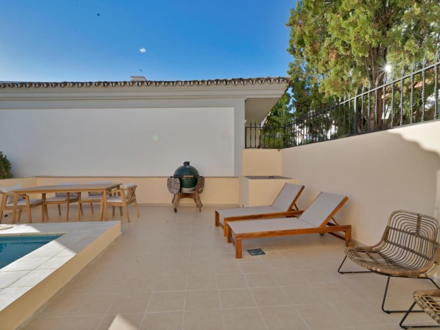 5 Makuuhuoneen Rivitalo Marbella