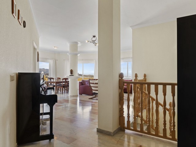 4 Bedrooms Apartment in Riviera del Sol