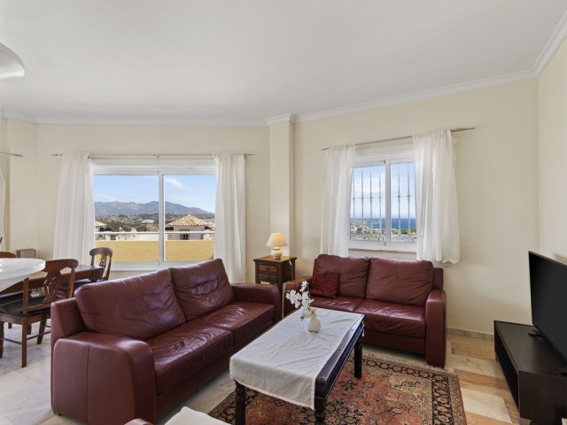 4 Bedrooms Apartment in Riviera del Sol