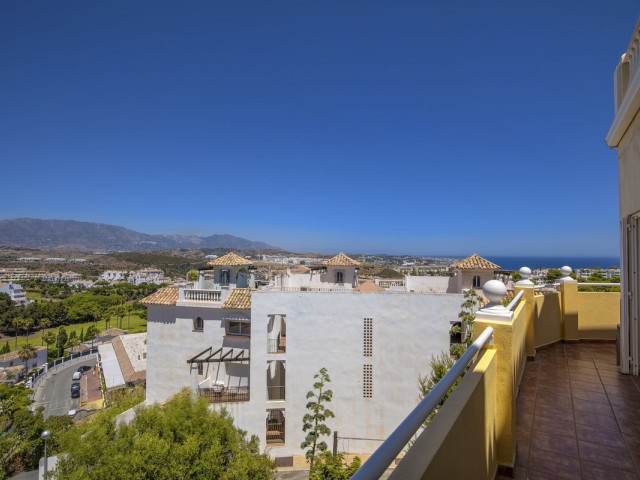 4 Bedrooms Apartment in Riviera del Sol