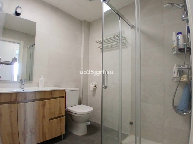 Penthouse avec 2 Chambres  à Estepona