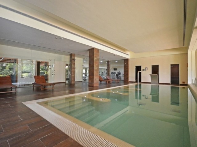 2 Soveroms Leilighet i Benahavís