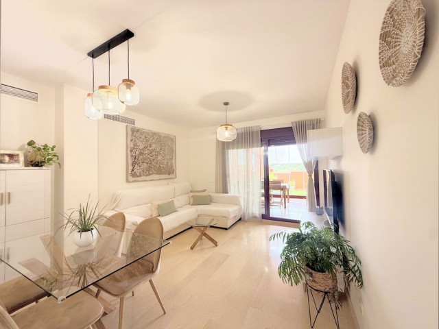 Apartment, La Duquesa, R5193667