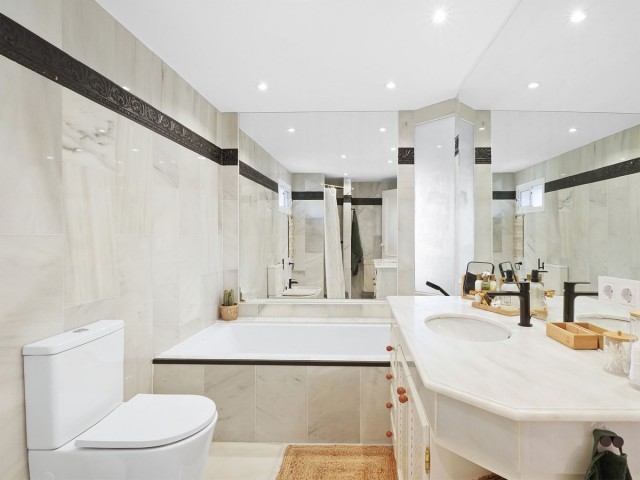 2 Schlafzimmer Apartment in Reserva de Marbella