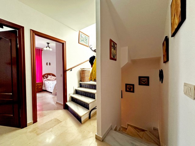 3 Makuuhuoneen Rivitalo Estepona