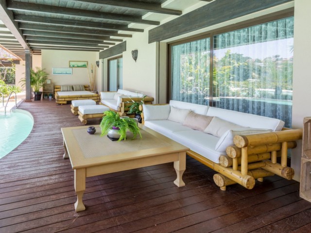 6 Slaapkamer Villa in Río Real