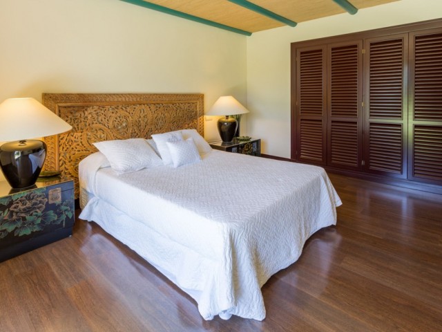 6 Slaapkamer Villa in Río Real