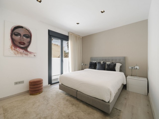 4 Bedrooms Villa in Nueva Andalucía